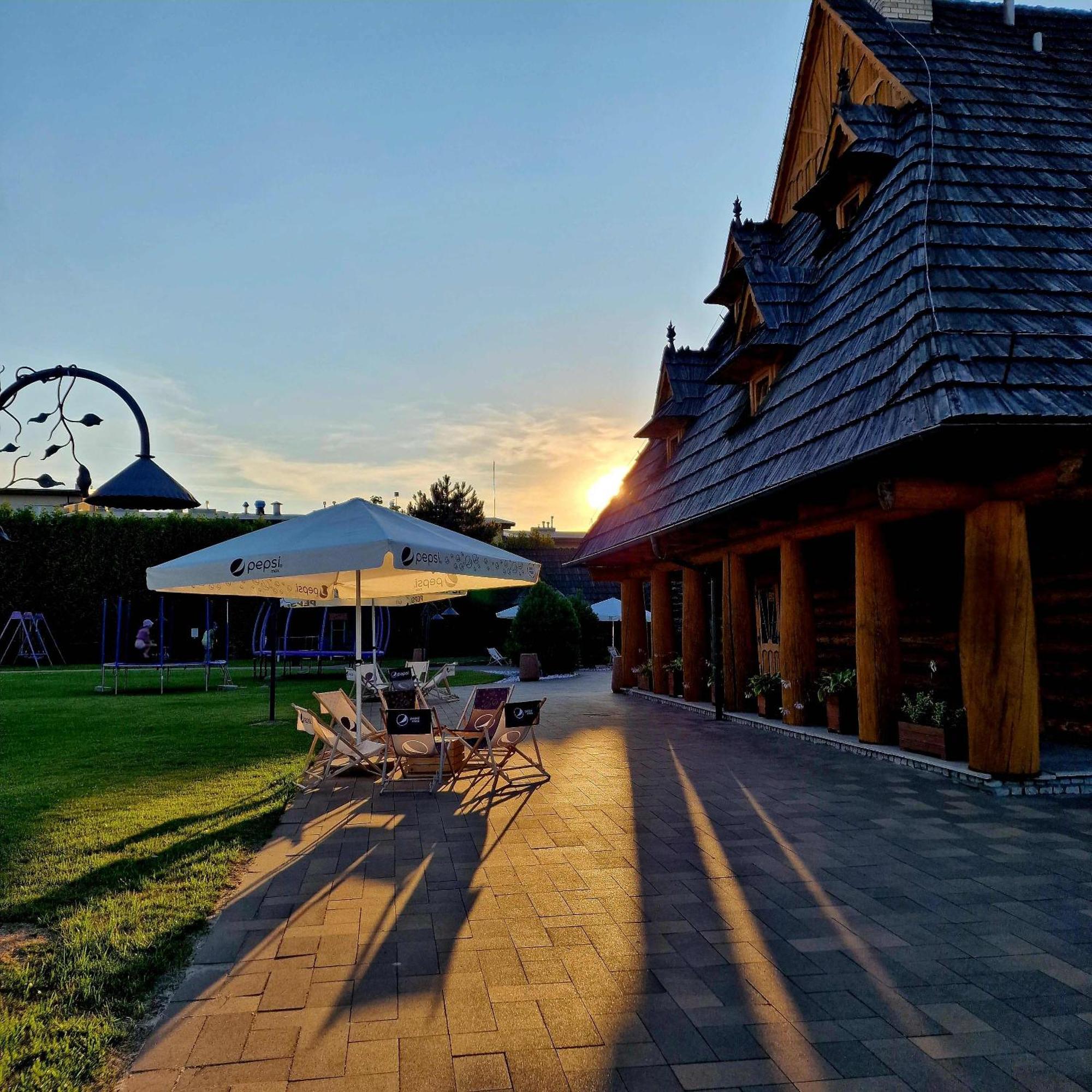 Hotel Panorama Mszczonow Exterior photo