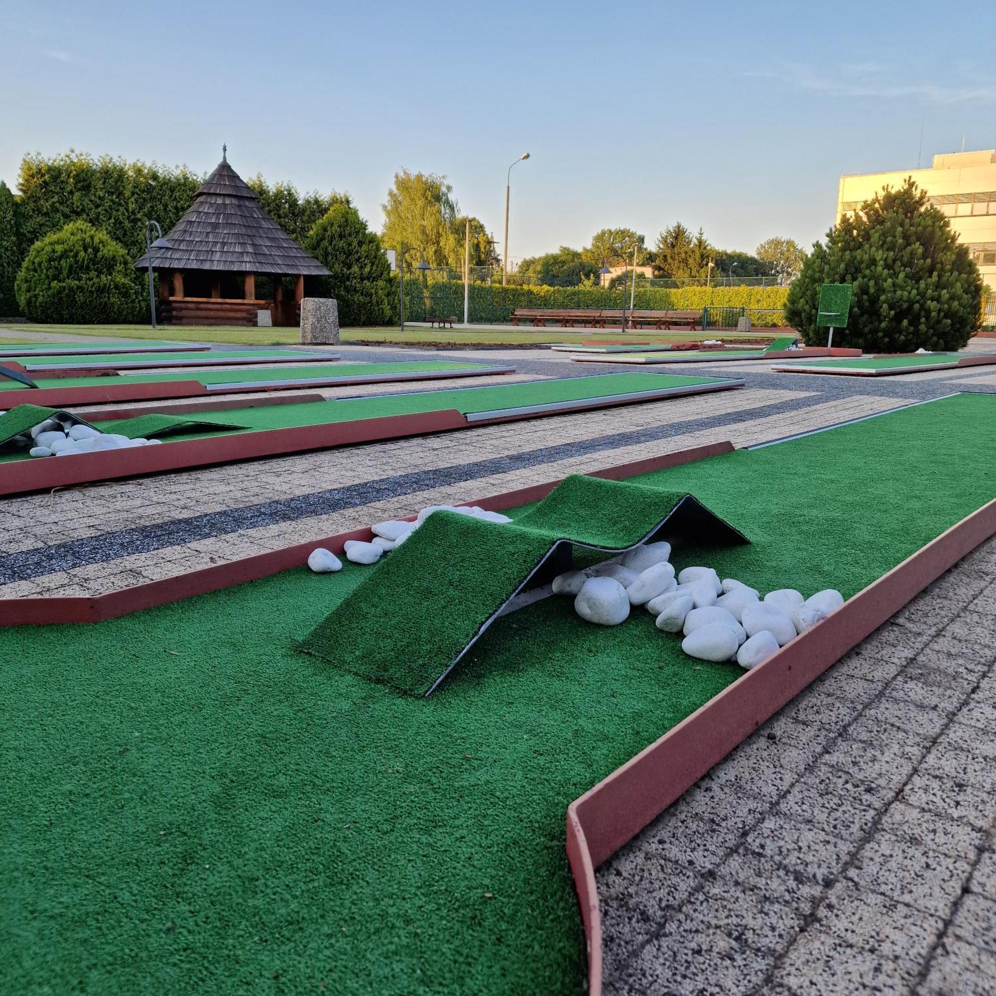 Hotel Panorama Mszczonow Exterior photo